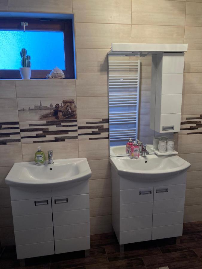 Kiscsillag Apartman Apartment ฮอร์กานี ภายนอก รูปภาพ